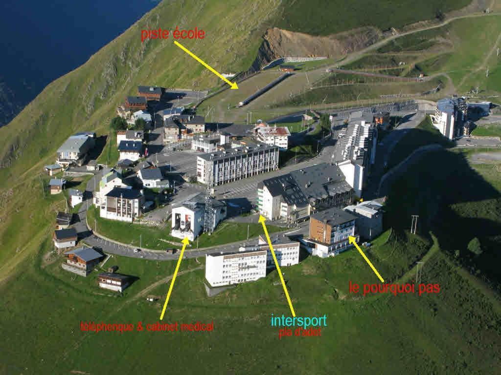 Хостел Le Pourquoi Pas Сен-Лари-Сулан Экстерьер фото